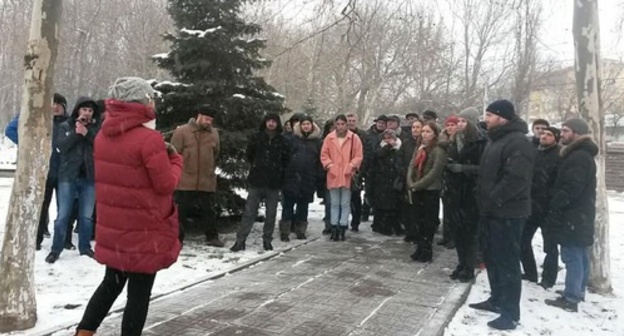 Участники акции в Махачкале против строительства музея в парке. 29 января 2017 года, Махачкала. Фото Тимура Исаева для "Кавказского узла".