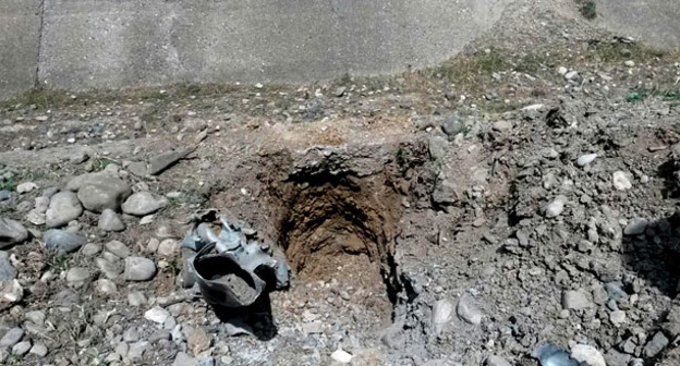 Остатки от разорвавшегося снаряда. Фто http://www.1news.az/society/20160518092953980.html
