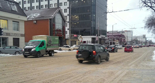 Одна из центральных магистралей Краснодара - улица Северная. Фото Натальи Дорохиной для "Кавказского узла"