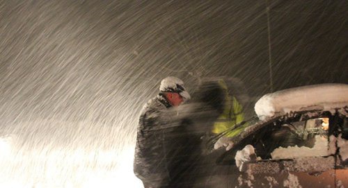 Спасатели во время бурана. Фото Администрация Озургети

Read more: https://sputnik-georgia.ru/incidents/20170224/235008579/Spasateli-vyzvolili-45-chelovek-iz-snezhnogo-plena-na-vostoke-Gruzii.html