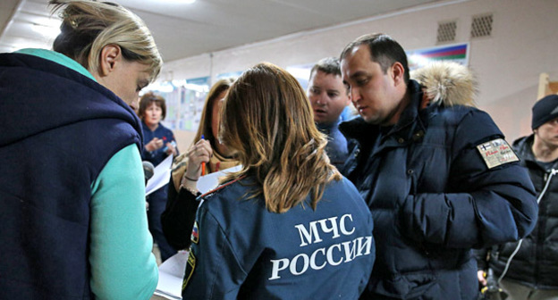 Пункт временного размещения пострадавших при пожаре на улице Прокофьева. Краснодар, 15 февраля 2017 г. Фото Виталия Тимкива, Юга.ру