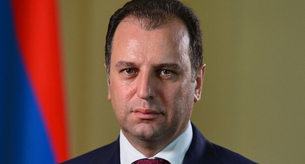 Виген Саргсян. Фото https://ru.wikipedia.org/wiki/%D0%A1%D0%B0%D1%80%D0%B3%D1%81%D1%8F%D0%BD,_%D0%92%D0%B8%D0%B3%D0%B5%D0%BD_%D0%90%D0%BB%D0%B5%D0%BA%D1%81%D0%B0%D0%BD%D0%B4%D1%80%D0%BE%D0%B2%D0%B8%D1%87