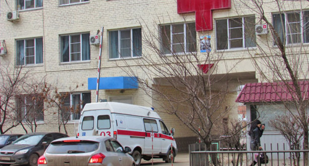 Машина скорой помощи. Астрахань. Фото Вячеслава Ященко для "Кавказского узла"