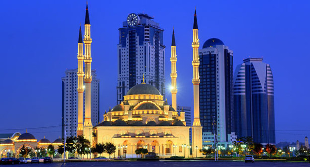 Грозный. Фото: Тимур Агиров http://timag82.livejournal.com/66821.html