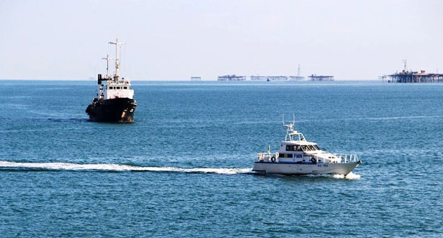 Поиск нефтяников в Каспии. Фото https://ru.sputnik.az