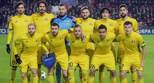 Игроки ФК  "Ростов". Фото http://_forum.exgta.ru/?k=Игроки%20%20Футбольный%20клуб%20Ростов