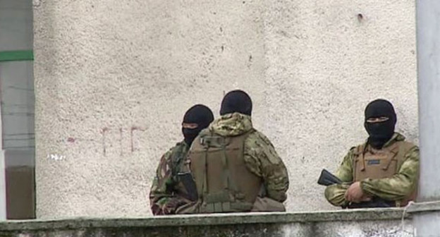 Сотрудники силовых структур. Фото http://www.riadagestan.ru