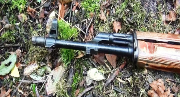 Ствол автомата. Фото: http://nac.gov.ru/kontrterroristicheskie-operacii/v-kbr-unichtozheny-dvoe-boevikov-prichastnyh-k.html