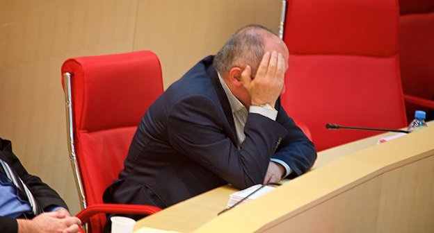 Депутат парламента Грузии Фото © Sputnik / Alexander Imedashvili
https://sputnik-georgia.ru/reviews/20170504/235859928/Prezident-vs-Gruzinskaja-mechta-Konstitucija-kak-povod-dlja-skandala.html
