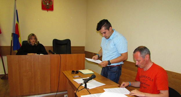 Выступление юриста регионального штаба Навального Дмитрия Петрова. Ростов-на-Дону, 16 июня 2017 года. Фото Вячеслава Ященко для "Кавказского узла"