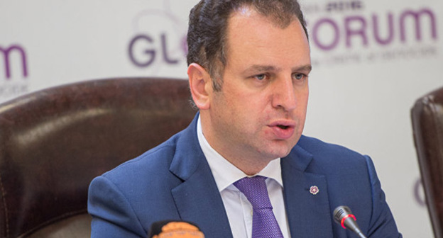 Министр обороны Армении Виген Саркисян. Фото Sputnik/ Asatur Yesayants