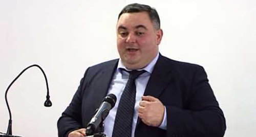 Беслан Аршба.Фото http://vokroog-sveta.ru/game/GeoffIb3aAs/v_abhazii_obschestvennost_vstala_na_zaschitu_ankvaba.html