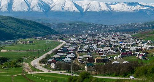 Ленинаул, Дагестан. Фото Абдусалам Бартиханов , http://odnoselchane.ru/?page=photos_of_category§=547&pg=6&com=photogallery Ленинаул, Дагестан. Фото Абдусалам Бартиханов , http://odnoselchane.ru/?page=photos_of_category§=547&pg=6&com=photogallery
