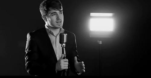 Зелимхан Бакаев. Кадр из видео пользователя
Grozny live https://www.youtube.com/watch?time_continue=72&v=VWsWRIfrg2E
