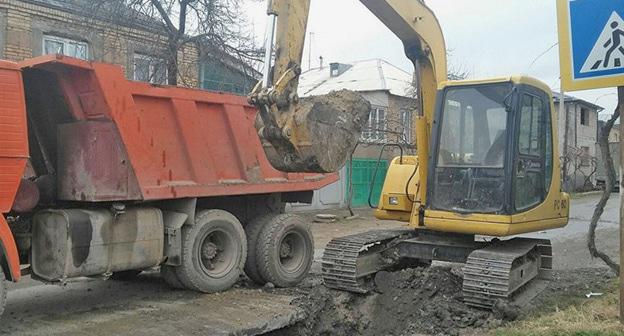 Строительство на улицах Цхинвала. Фото © Sputnik / Руслан Тадтаев