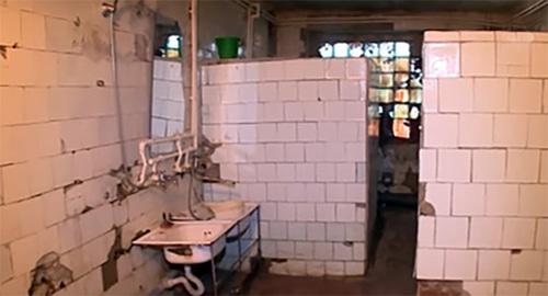 Фото: Скришот видео "Коммунальный ад находится в Каспийске" РЕН ТВ. Новости, https://www.youtube.com/watch?v=HvXHm3nfKQU
