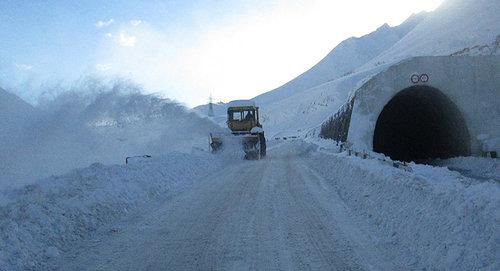Уборочная техника на Военно-Грузинской дороге . Фото FB / Roads Department of Georgia Уборочная техника на Военно-Грузинской дороге . Фото FB / Roads Department of Georgia