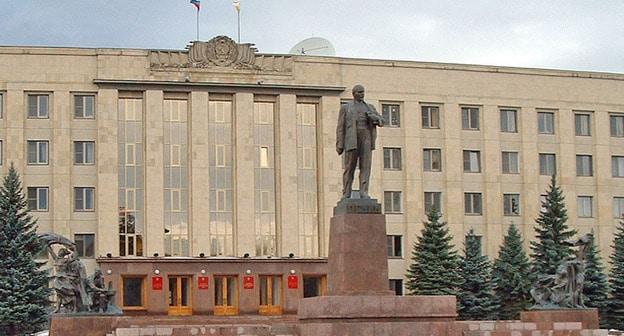 Здание администрации и памятник Ленину в Ставрополе. Фото: kudinov_dm https://ru.wikipedia.org
