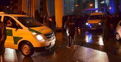 Пожар в гостинице "Леогранд". Батуми, 24 ноября 2017 года. Фото © Sputnik / Seyran Baroyan
https://sputnik-georgia.ru/incidents/20171125/238307158/Strashnyj-pozhar-v-Batumi-otel-Leo-Grand-polyhal-bolee-chetyrjoh-chasov.html Пожар в гостинице "Леогранд". Батуми, 24 ноября 2017 года. Фото © Sputnik / Seyran Baroyan
https://sputnik-georgia.ru/incidents/20171125/238307158/Strashnyj-pozhar-v-Batumi-otel-Leo-Grand-polyhal-bolee-chetyrjoh-chasov.html