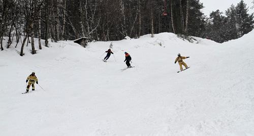 Спасатели в горах КЧР. Фото https://www.facebook.com/search/str/мчс+Кбр/photos-keyword Спасатели в горах КЧР. Фото https://www.facebook.com/search/str/мчс+Кбр/photos-keyword