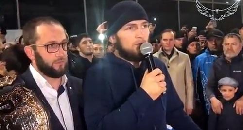 Хабиб Нурмагомедов Фото: Стоп-кадр видео Нурмагомед Астарханов https://www.youtube.com/watch?time_continue=7&v=sYxrL2p-O9o
