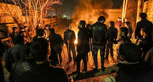 Протестные выступления в посёлке Нардаран 26 ноября 2015 г. Фото Азиза Каримова для "Кавказского узла" Протестные выступления в посёлке Нардаран 26 ноября 2015 г. Фото Азиза Каримова для "Кавказского узла"