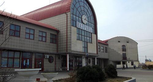 Здание вокзала в Назрани. Фото https://ждвокзалы.рф/rjdvokzali/zhd-vokzal-nazran/?item=photovokzala Здание вокзала в Назрани. Фото https://ждвокзалы.рф/rjdvokzali/zhd-vokzal-nazran/?item=photovokzala