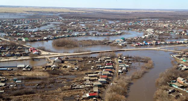 Подтопление в Волгоградской области. Фото http://www.volgograd.ru/news/183474/?sphrase_id=229812 Подтопление в Волгоградской области. Фото http://www.volgograd.ru/news/183474/?sphrase_id=229812