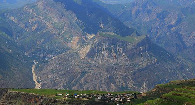 Горы Дагестана. Фото: Аль-Гимравий https://ru.wikipedia.org Горы Дагестана. Фото: Аль-Гимравий https://ru.wikipedia.org