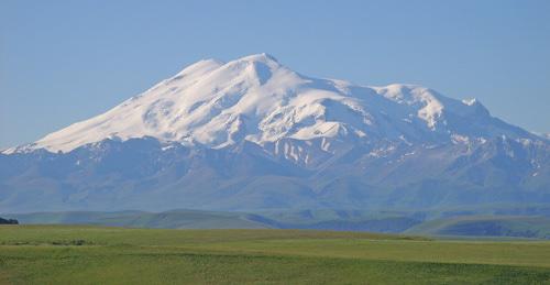 Эльбрус. Фото: LxAndrew https://ru.wikipedia.org