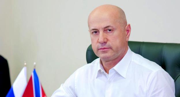 Магомедрасул Омаров. Фото 
http://dorkaspiy.ru/direction