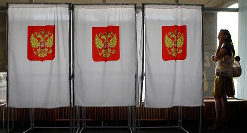 На избирательном участке. Фото Эдуарда Корниенко, Юга.ру На избирательном участке. Фото Эдуарда Корниенко, Юга.ру