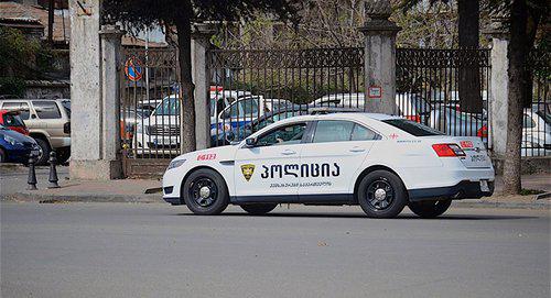 Полицейская машина в Батуми. photo: Sputnik / Seyran Baroyan
https://sputnik-georgia.ru/incidents/20180827/241863751/Stolknovenie-trajlerov-paralizovalo-dvizhenie-v-centre-Batumi.html Полицейская машина в Батуми. photo: Sputnik / Seyran Baroyan
https://sputnik-georgia.ru/incidents/20180827/241863751/Stolknovenie-trajlerov-paralizovalo-dvizhenie-v-centre-Batumi.html