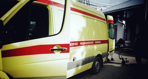  Машина скорой помощи. Фото Максим Тишин / Югополис http://www.yugopolis.ru/news/devochka-na-kotoruyu-v-cirke-nabrosilas-l-vica-vpala-v-komu-116096
