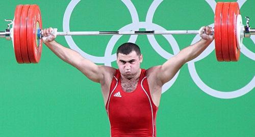 Симон Мартиросян. Фото: Ани Меджлумян/Sputnik 
https://ru.armeniasputnik.am/sport/20170408/6954772/armyanskij-tyazheloatlet-pokoril-evropu.html