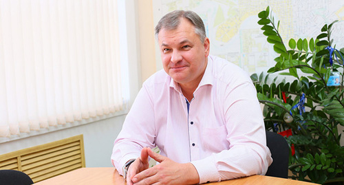 Виктор Тимофеев. Фото: пресс-служба партии "Единая Россия" http://vtimofeev.ru/2018/05/viktor-timofeev-ya-obychno-delom-zhivu-vse-propuskayu-cherez-sebya/ Виктор Тимофеев. Фото: пресс-служба партии "Единая Россия" http://vtimofeev.ru/2018/05/viktor-timofeev-ya-obychno-delom-zhivu-vse-propuskayu-cherez-sebya/