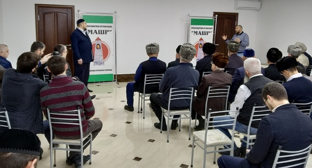 На церемонии награждения лауреатов конкурса "Герои гражданского общества" 12 января 2019 года. Фото Умара Йовлоя для "Кавказского узла"