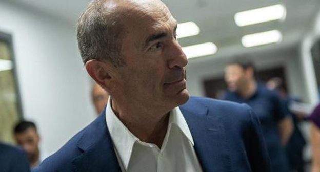 Роберт Качарян. Фото © Sputnik / Asatur Yesayants https://ru.armeniasputnik.am/politics/20180904/14244201/kocharyan-ne-smozhet-pokinut-armeniyu---sledstvie-ustanovilo-meru-presecheniya.html