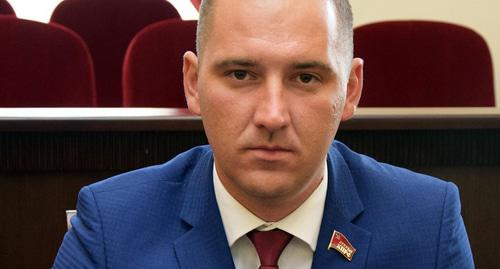Депутат гордумы Шахт Владимир Калинин. Фото: пресс-служба городской Думы города Шахты Депутат гордумы Шахт Владимир Калинин. Фото: пресс-служба городской Думы города Шахты