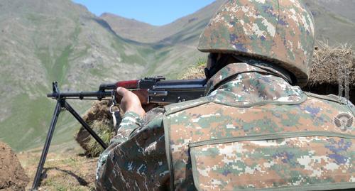Солдат армии Армении. Фото: Пресс-служба МО Армении http://www.mil.am/hy/news/6108 Солдат армии Армении. Фото: Пресс-служба МО Армении http://www.mil.am/hy/news/6108