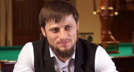 Абдул-Керим Кадыров. Фото: кадр видео РРОО ФРБ "Кадыров Абдул-Карим - глава Федерации бильярдного спорта Чечни" https://www.youtube.com/watch?time_continue=66&v=rt5xzFSNV-4