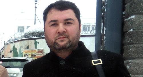 Адвокат Эдем Семедляева у входа в суд в Ростове-на-Дону, январь 2019 года. Фото Константина Волгина для "Кавказского узла"
