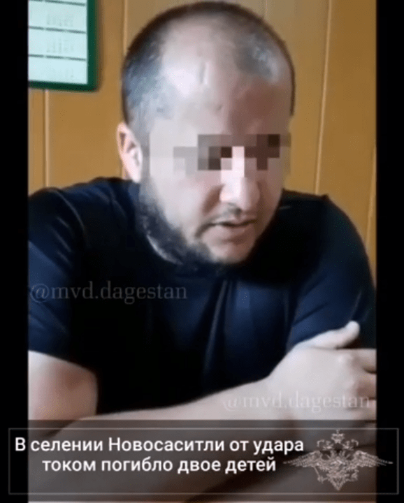 Скриншот видео с отцом погибших в Дагестане детей, https://www.youtube.com/watch?time_continue=22&v=GiuNwfZYLEc