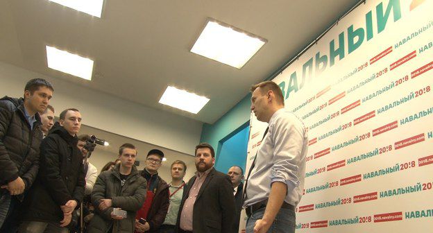 Навальный на открытии штаба в Волгограде. Фото Вячеслава Ященко для "Кавказского узла"