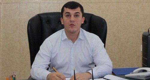 Шамиль Аташев. Фото: пресс-служба администрации городского округа "Город Буйнакск" http://www.buynaksk05.ru/predsedatelem-sobraniya-deputatov-gorodskogo-okruga-gorod-buynaksk-izbran-shamil-atashev