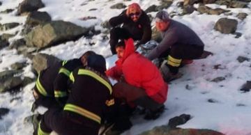 Эвакуация альпинистов в Казбегском районе. Фото Служба управления чрезвычайными ситуациями Грузии
