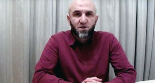 Стоп-кадр видео с участием Абдулхалима Абдулкаримова. YouTube канал "Минбар в Украине" https://www.youtube.com/channel/UCGif3hXnsB8DG-9kmgmI7nA Стоп-кадр видео с участием Абдулхалима Абдулкаримова. YouTube канал "Минбар в Украине" https://www.youtube.com/channel/UCGif3hXnsB8DG-9kmgmI7nA