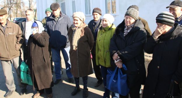 Участники пикета в Гуково. Фото Вячеслава Прудникова для "Кавказского узла".