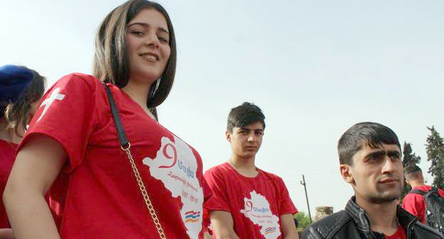 Участники "Молодежного форума-2019" в селе Ванк Мартакертского района Нагорного Карабаха. Фото Алвард Григорян для "Кавказского узла"
