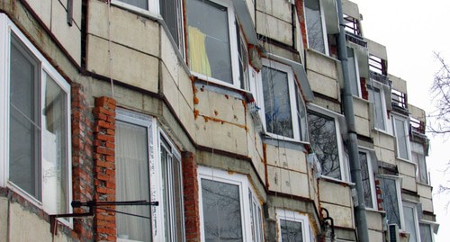 Ветхий дом в Лермонтове. Фото Вячеслава Ященко для "Кавказского узла"